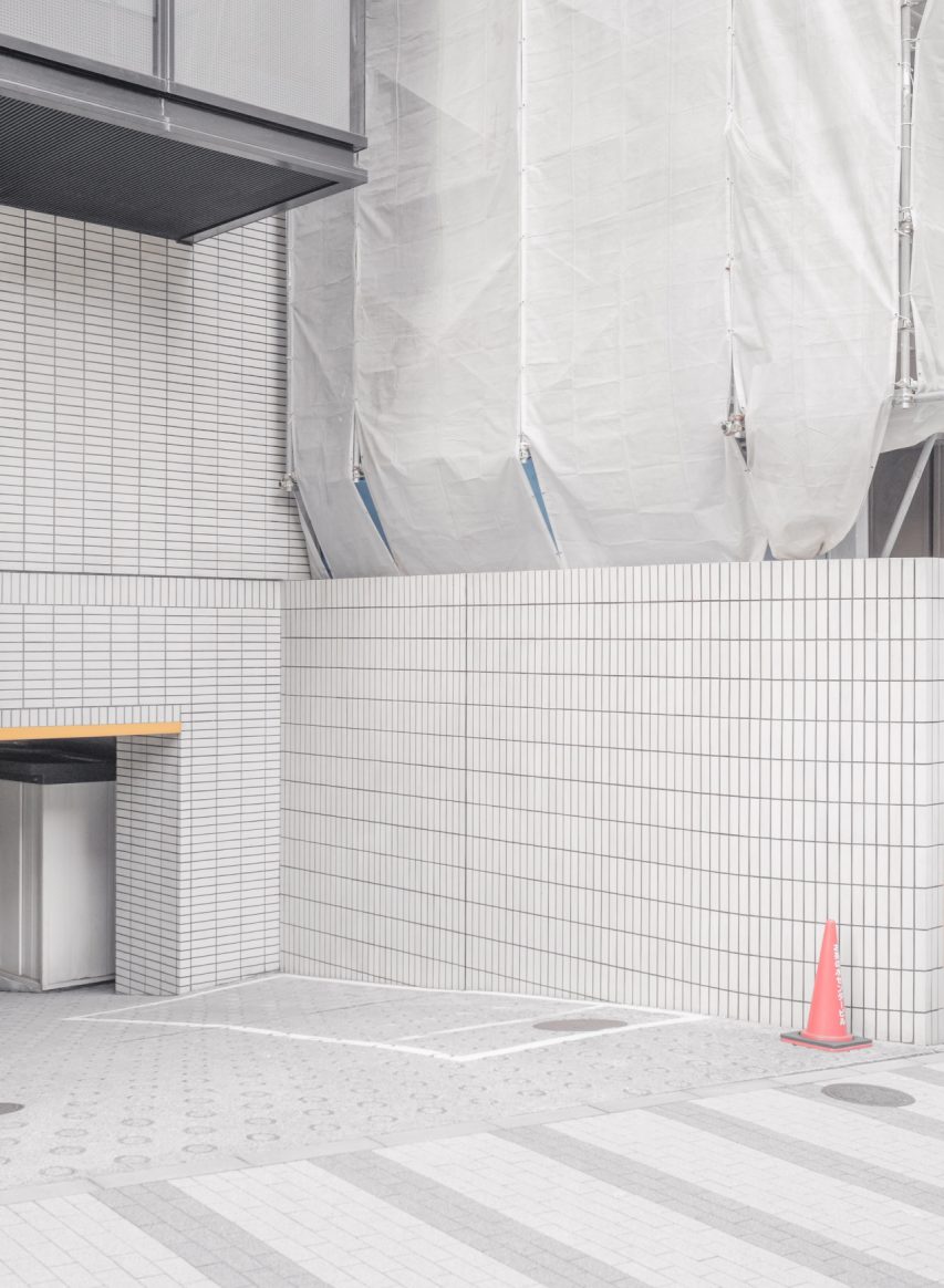 Tokyo’s corners – A micro photo study